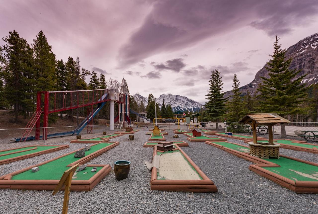 David Thompson Resort Cline River المظهر الخارجي الصورة